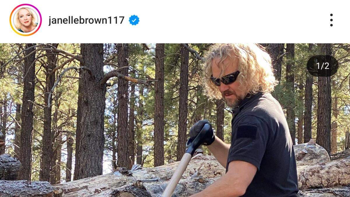 kody brown with shovel in hand