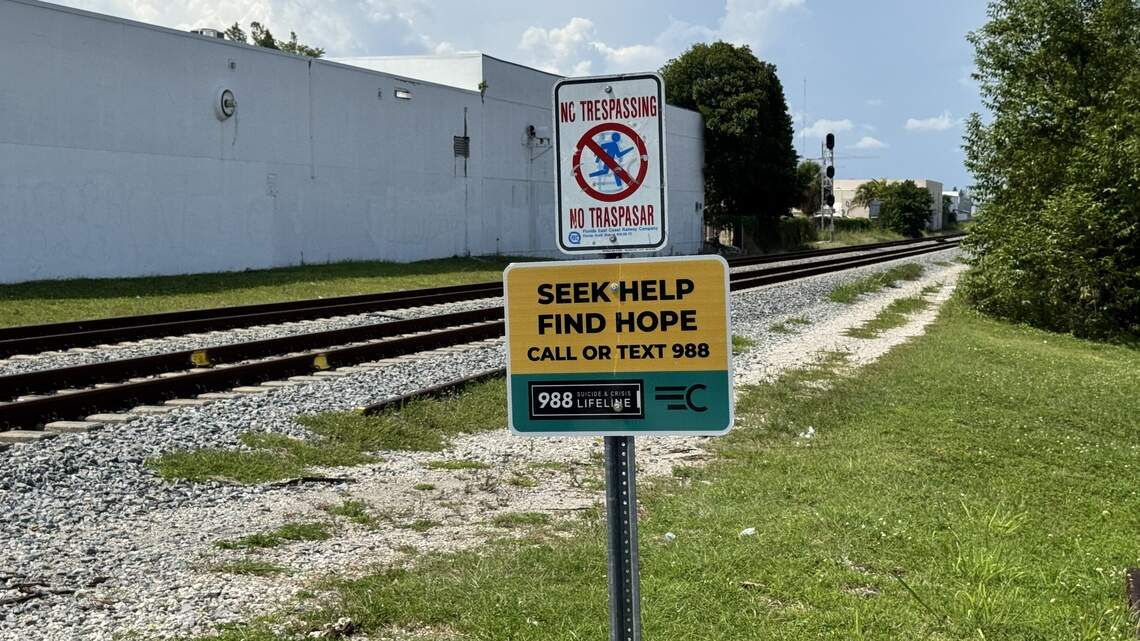 What Brightline’s new signs could mean for suicide prevention | Opinion