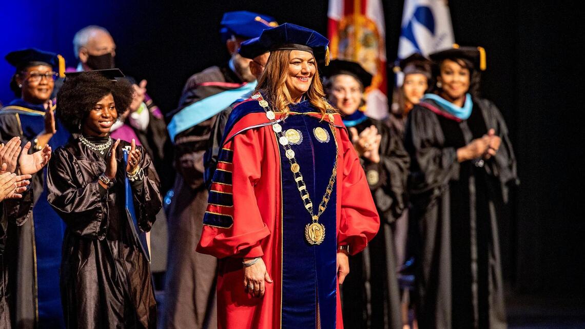 Oriunda de Hialeah se convierte en la primera mujer presidenta de Miami Dade College
