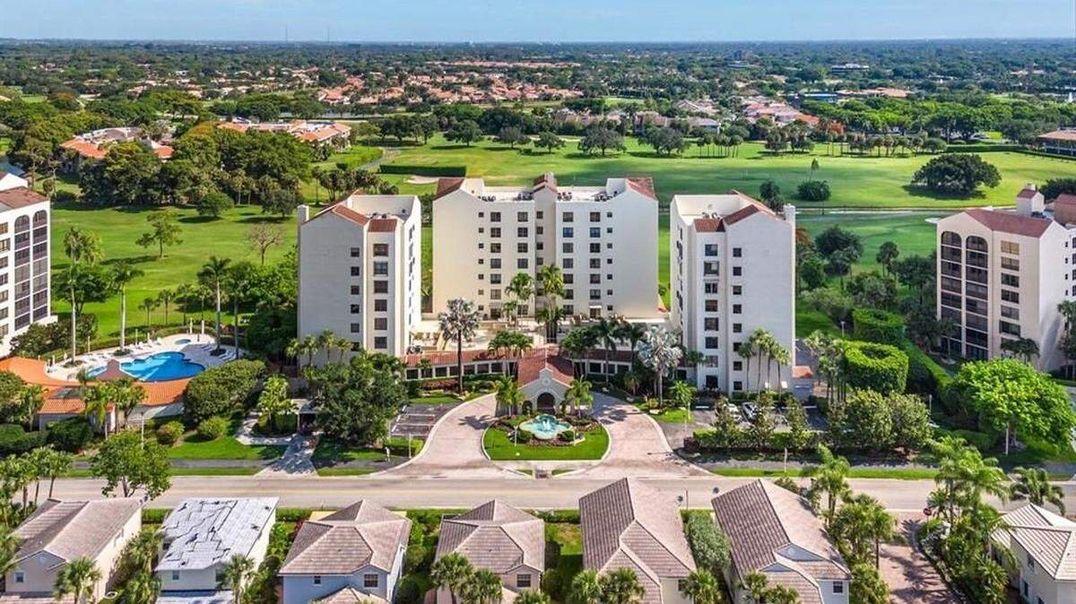 Imperial Royale at Boca Pointe.