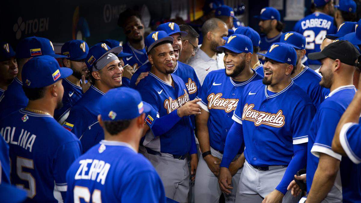 La novena de Venezuela jugará con Estados Unidos el martes por la corona del sexto Clásico Mundial de Béisbol. 