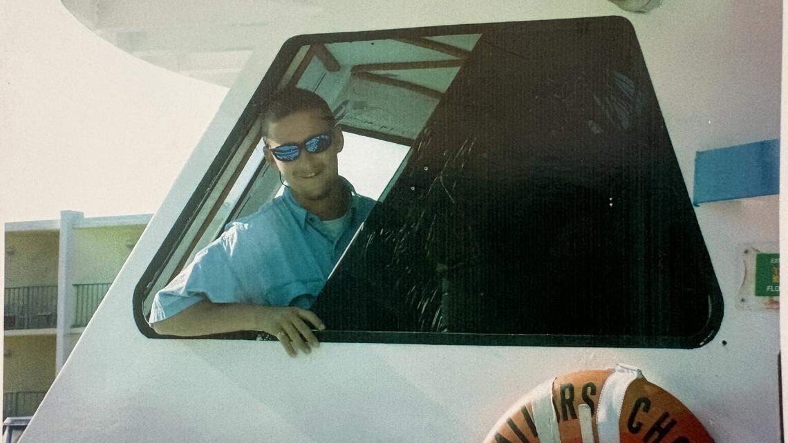 Beloved Florida Keys fishing captain killed after road rage dispute near Orlando