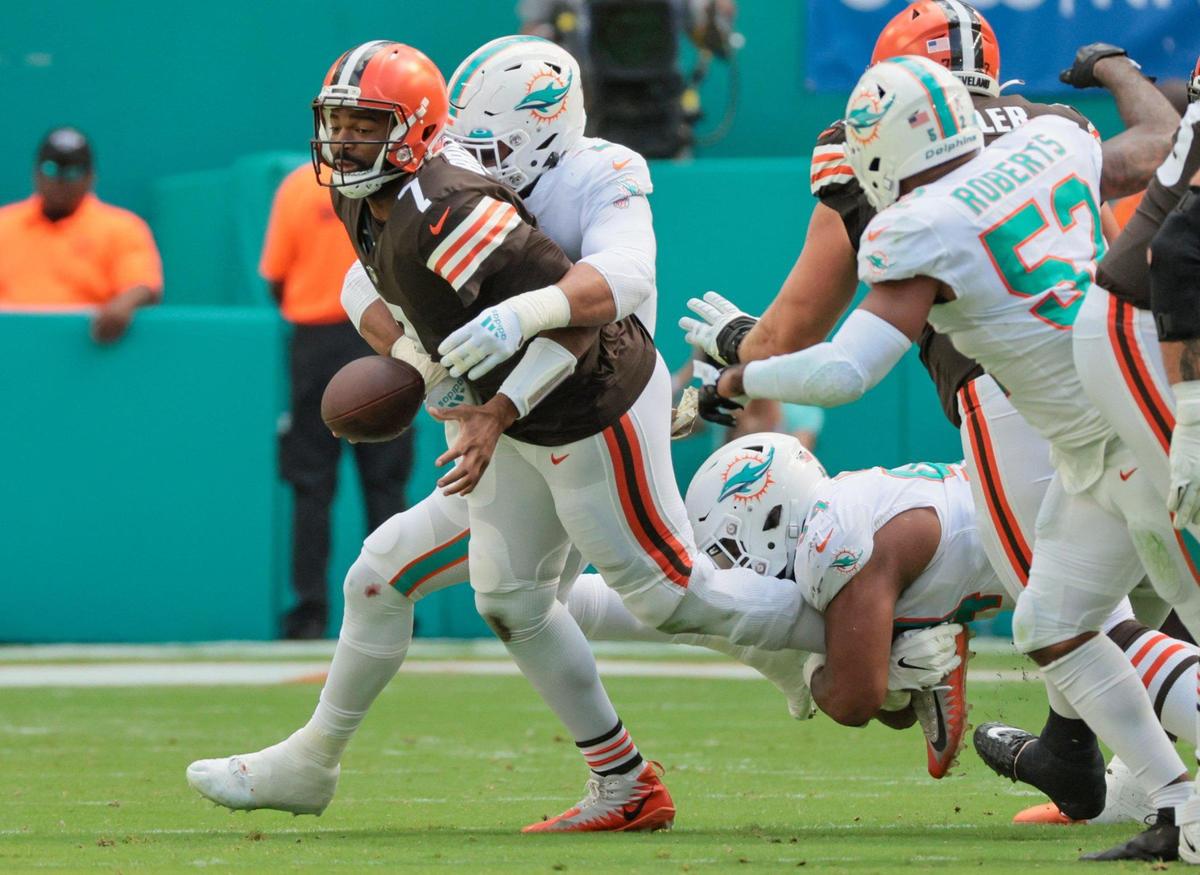 Miami Dolphins linebacker Bradley Chubb (2) and defensive tackle Christian Wilkins (94) sack Cleveland Browns quarterback Jacoby Brissett (7) in the first quarter at Hard Rock Stadium in Miami on Sunday, November 13, 2022.