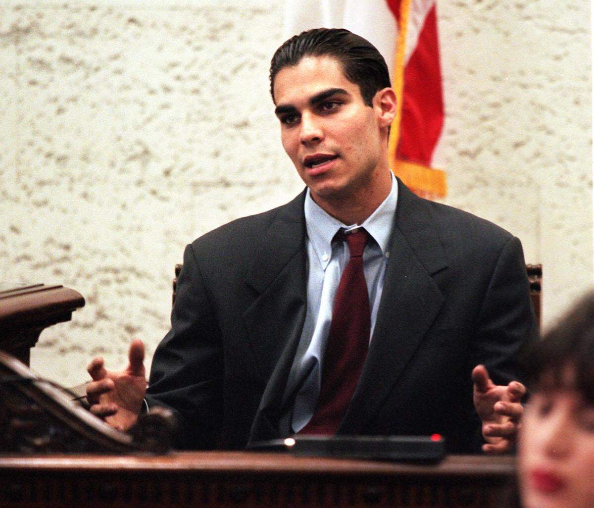 Francis Suarez, son of Miami Mayor Xavier Suarez and then a 20-year-old sophomore at Florida International University, took the witness stand on his father’s behalf in a voter-fraud trial on Feb. 18, 1998.