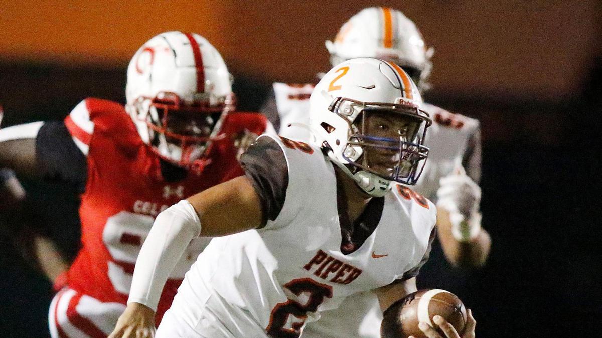 Piper Bengals quarterback Christian Mata (2) carries the ball against Plantation Colonels during the football game on Friday, October 27, 2023 at PAL Stadium in Fort Lauderdale. Andrew Uloza / for Miami Herald