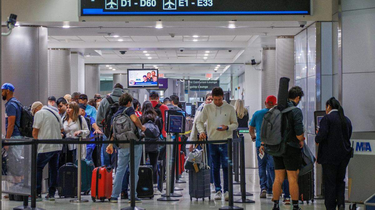 Is your Miami flight delayed from the rain and flooding? Here are easy ways to check