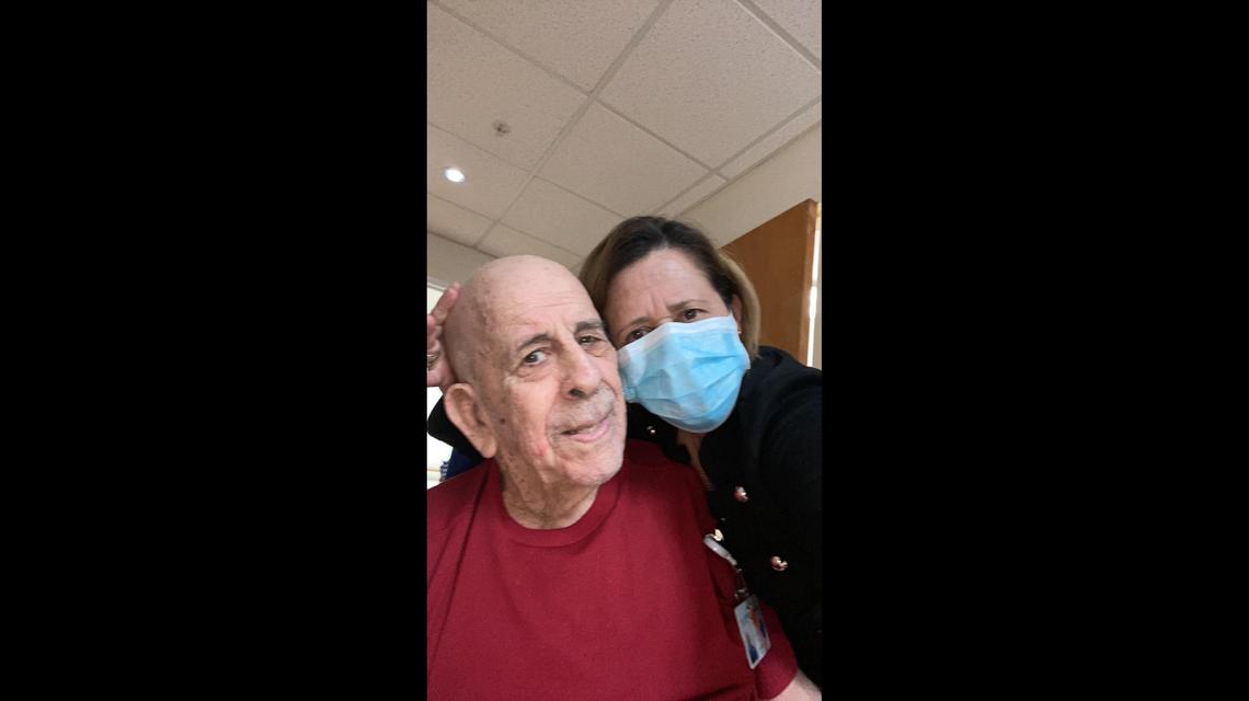 Jose Garcia with nursing assistant Niurka Solano. He ‘adored’ her and she him, although in the end she could not protect him from the ravages of COVID-19.