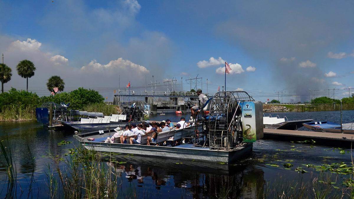 Everglades fires grow tenfold and burn over 19,000 acres in Broward: officials