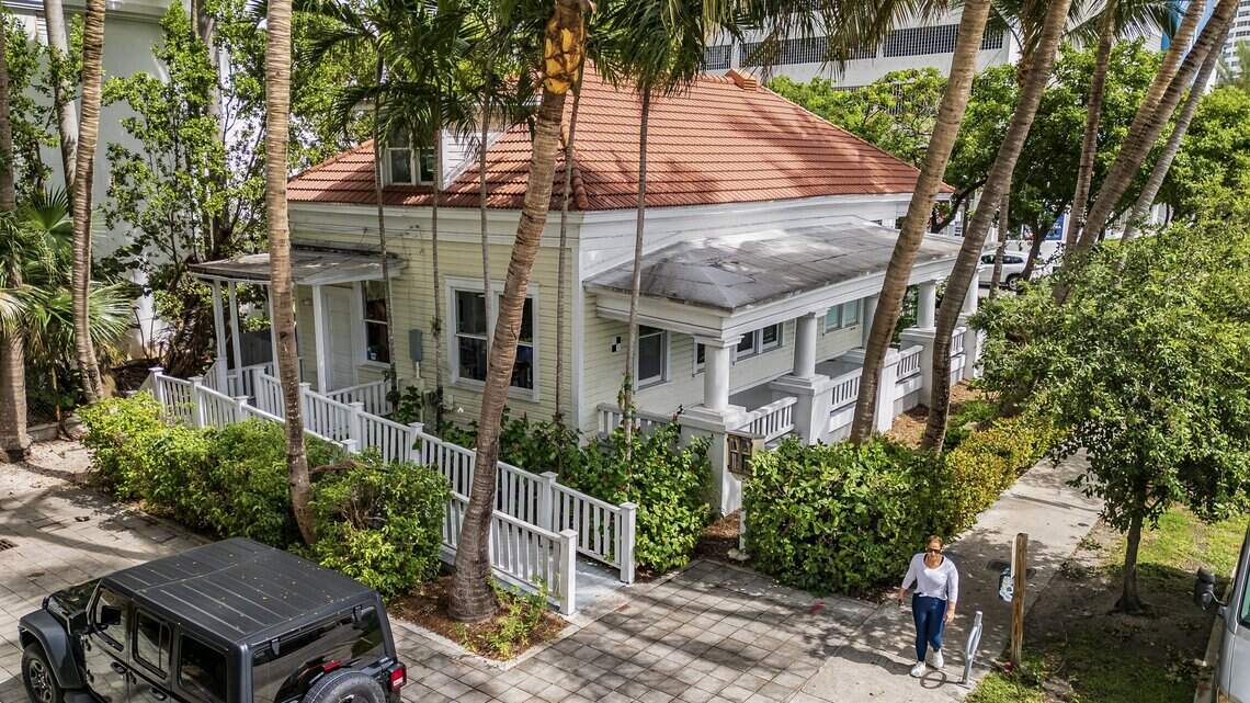Miami OKs sale of Brickell landmark to billionaire Ken Griffin. Here are key details