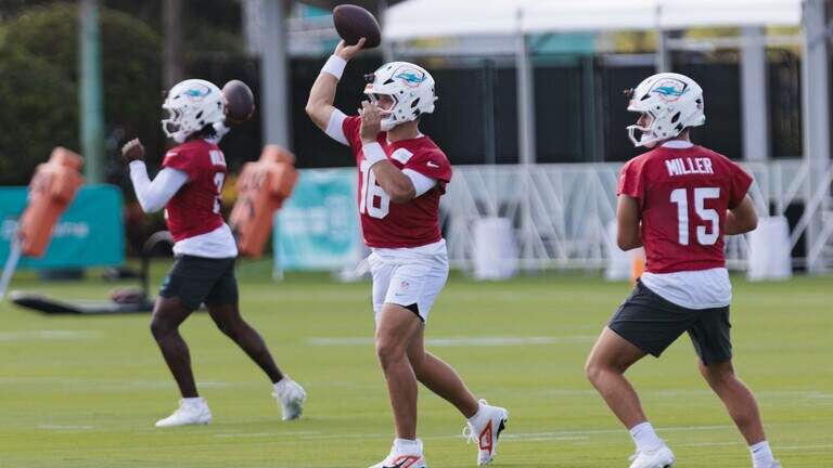 Dolphins lose veteran lineman for season, sign a QB, make 4 moves. Ewers hurt