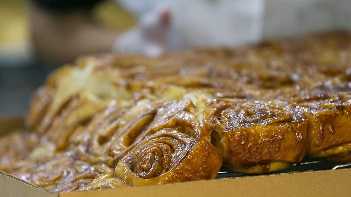 You’ll still be able to get your cinnamon roll fix at the new Knaus Berry Farm, which is moving and under new ownership — but you’ll have to wait a bit.