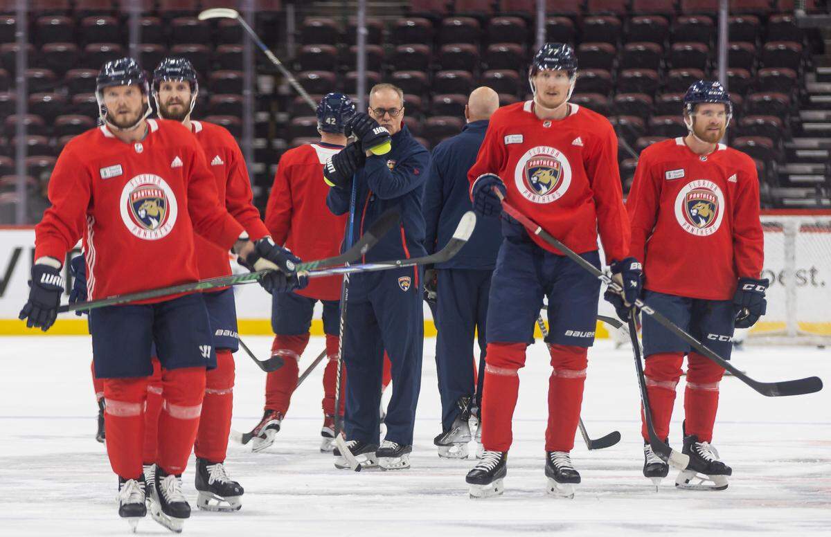 Florida Panthers head coach Paul Maurice watches as his players run drills during a practice session in preparation for Game 1 of the Stanley Cup Finals against the Edmonton Oilers at the Amerant Bank Arena on Friday, June 7, 2024, in Sunrise, Fla.