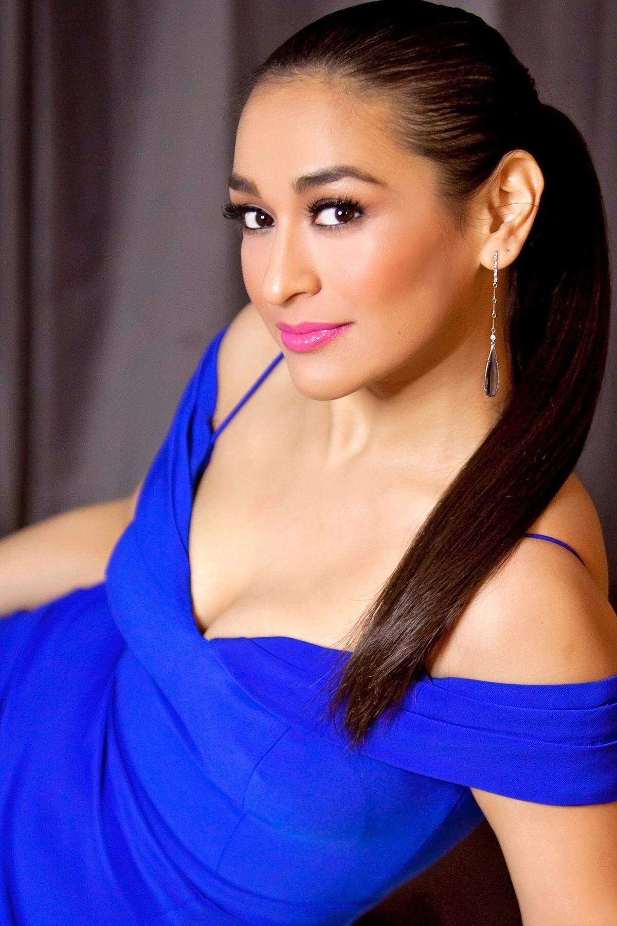 Cecilia Violetta Lopez will debut as Rosalba in the Florida Grand Opera production of 'Florencia en el Amazonas.'
