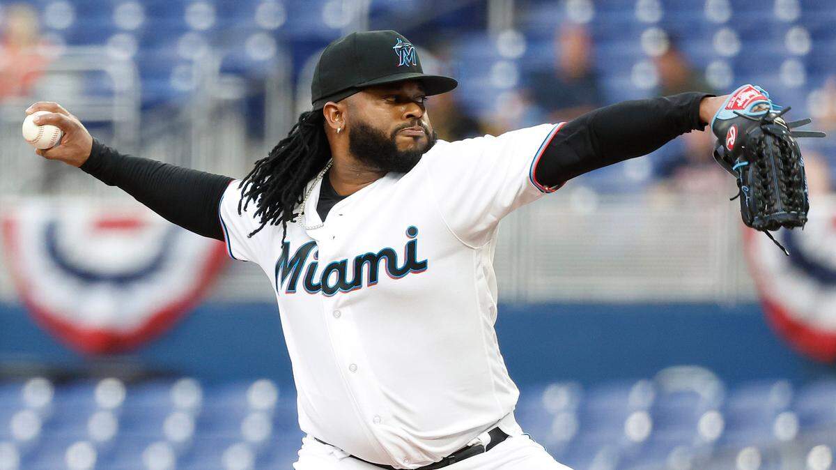 Miami Marlins starting pitcher Johnny Cueto (47) pitches against the Minnesota Twins during the first inning at loanDepot Park on April 3, 2023.
