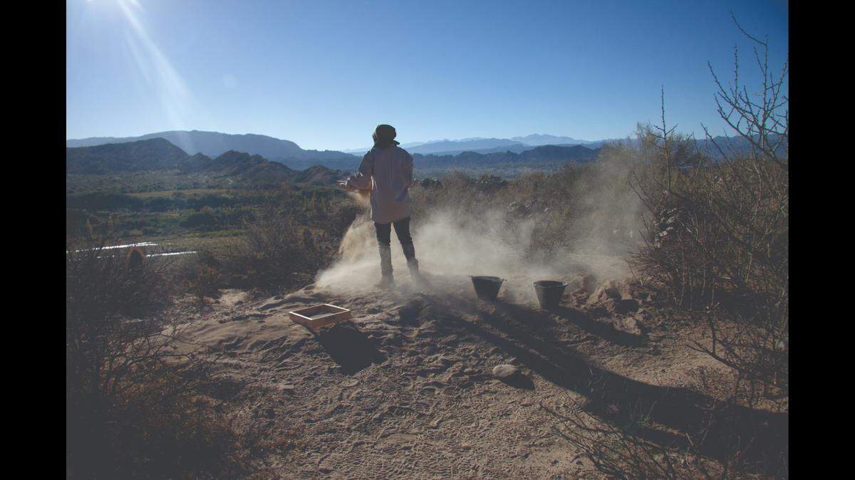 Researchers sifting through the ruins of an ancient Inka town found evidence of elite beads often found with human sacrifices, a new study says.