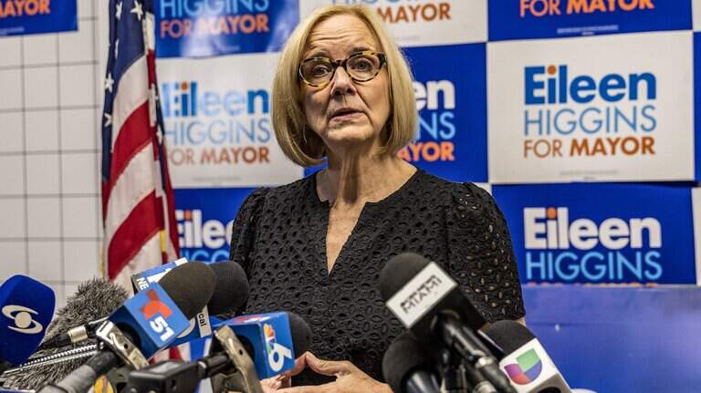 Miami’s Democratic mayor attacked in ads by immigration-advocacy group