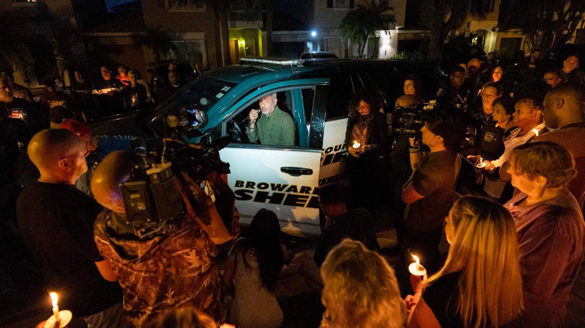 ‘He was the light’: Loved ones, friends mourn man killed in Broward triple murder