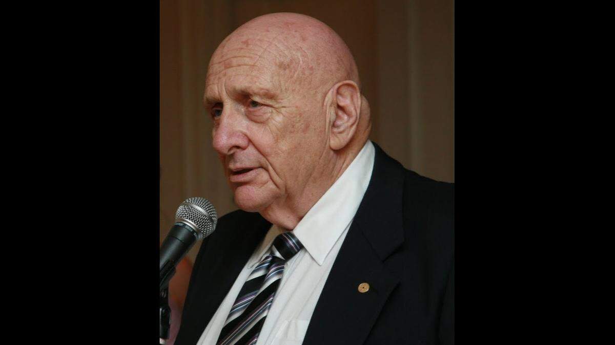 Miami defense attorney Albert Krieger