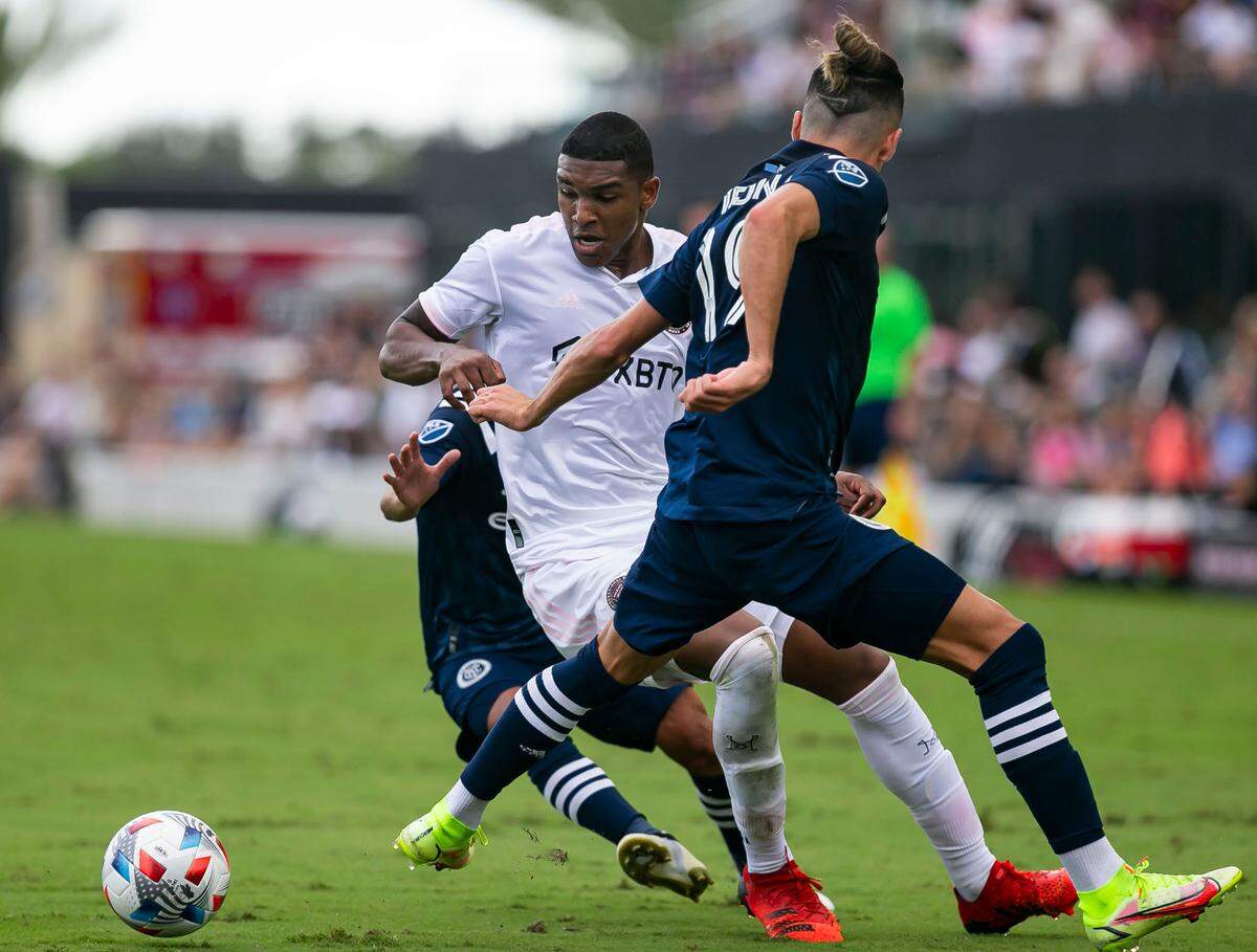 Inter Miami defender Christian Makoun (4) tries to gain possession of the ball against New York City FC during the second half of their MLS soccer match at DRV PNK Stadium on Saturday, October 30, 2021, in Fort Lauderdale, Florida.