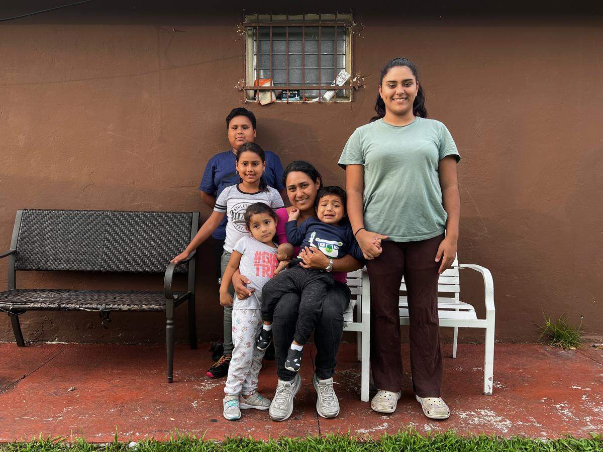 Not being able to provide for her children’s learning has broken her heart, Karenina Antunez says. Her family, from left to right, Ronald, Peyton, Kensy, Karenina, Leonardo and Keyrin.