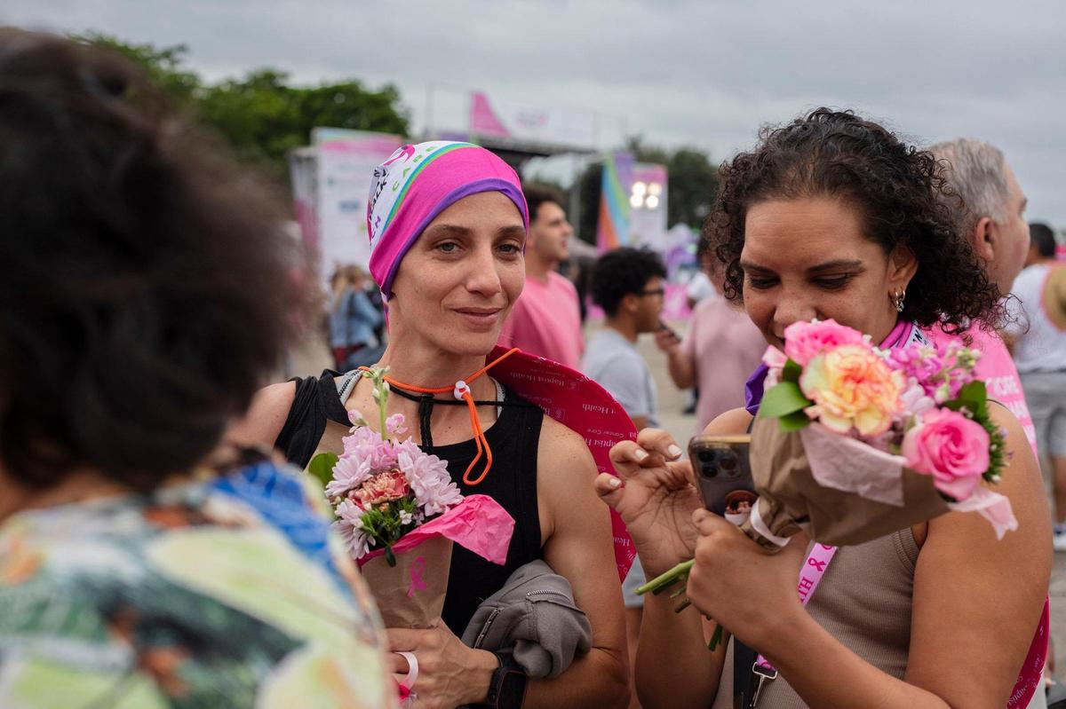 Gladys Rodriguez, left, and Catherine Demeo at the event at Amelia Earhart Park in Hialeah on Saturday, Oct. 19, 2024.