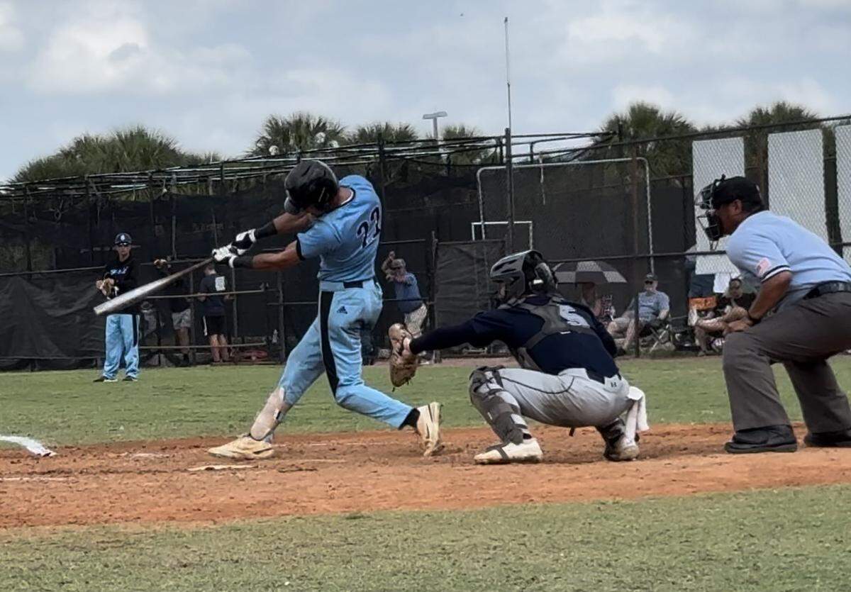 West Broward’s Jason Wachs swings at the plate during Tuesday’s Region 4-7A quarterfinal win over Taravella at West Broward High.