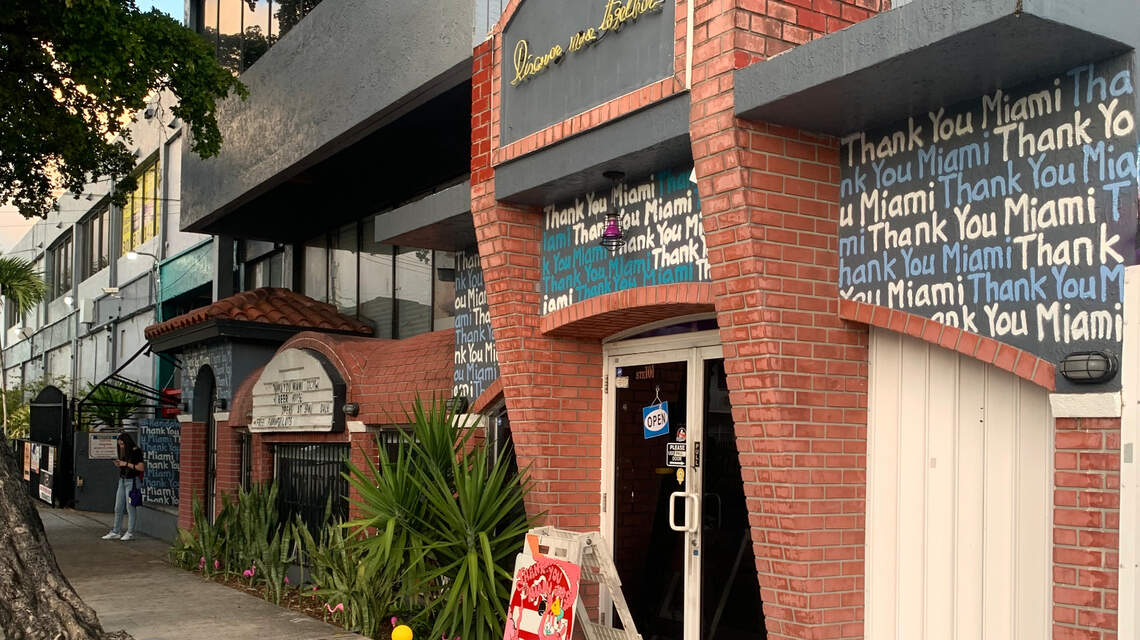 Pizza empanadas and PB&J burgers: Former food truck owners open new Little Havana bar