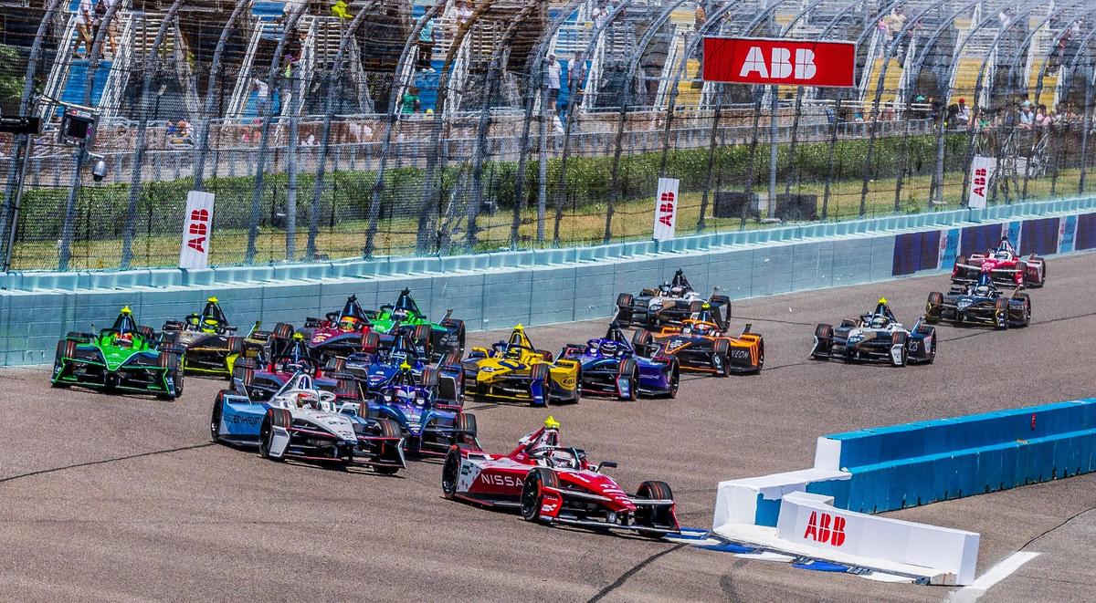Polesitter Nathan Nato leads the field into Turn 1 at the start of the Miami E-Prix, Round 5 of the 2025 FIA Formula E World Championship at Homestead-Miami Speedway on Saturday, April 12, 2025.