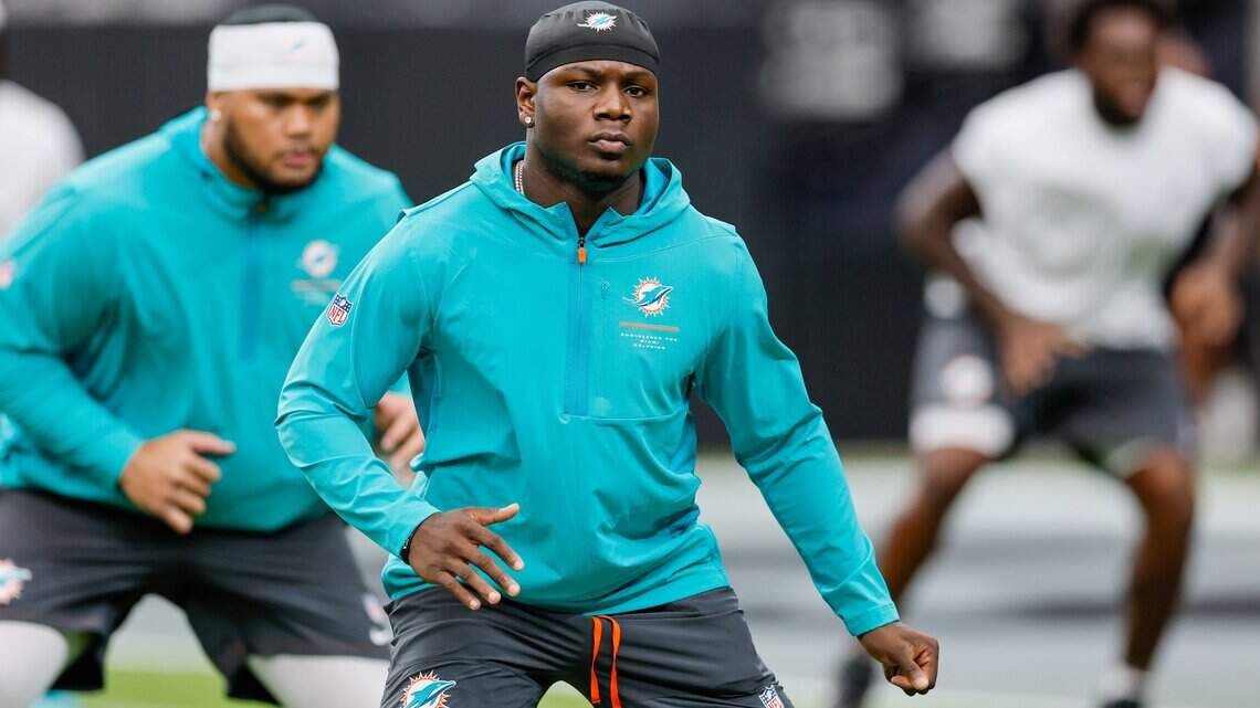 Dolphins receiver Chris Bell explains what’s going on with knee and his status