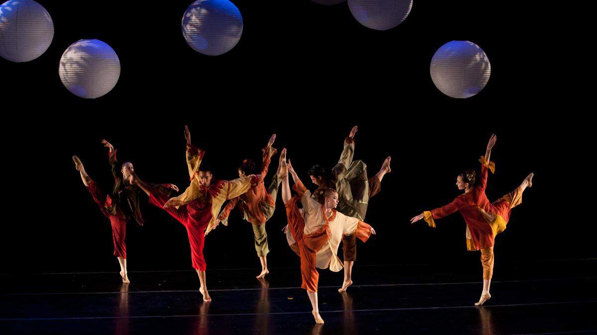 The full Dance Now! Miami company performs ‘Random Patterns of Falling Leaves.’