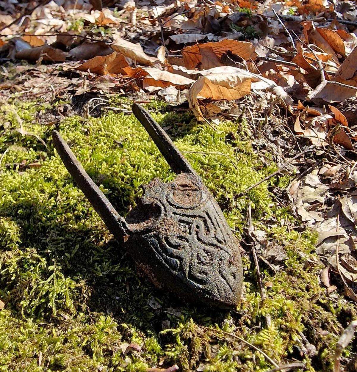 The chape is decoratively designed and well-preserved considering its age, Młotek said.