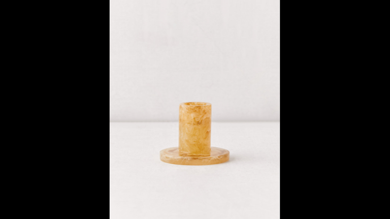 Urban Outfitters recalls products that shouldn’t be flammable, but have caught on fire