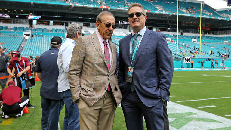 Kelly: Steve Ross shouldn’t step back from Dolphins | Opinion