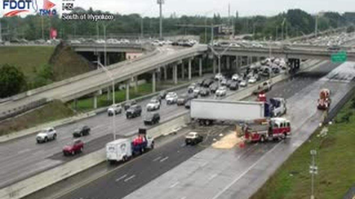 Interstate 95 at 12:19 p.m. Sunday, just south of Hypoluxo Road.