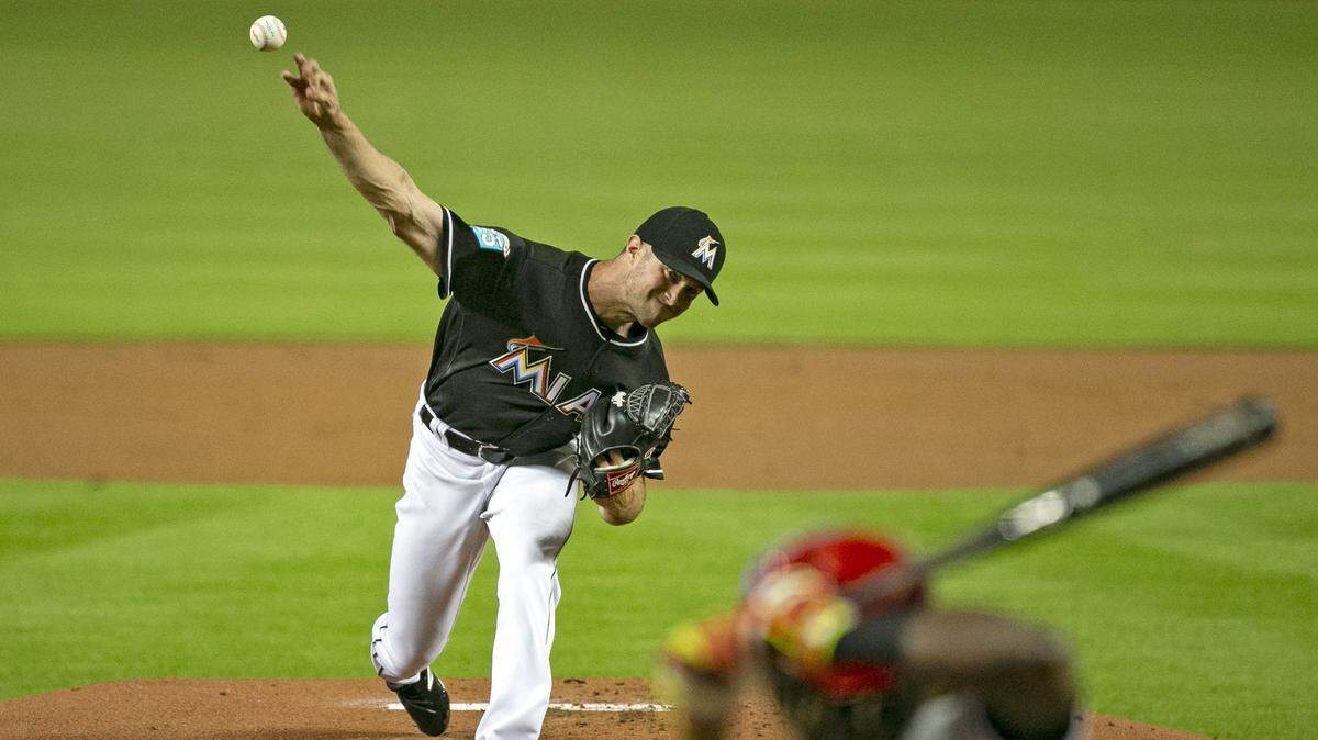 Miami Marlins starting pitcher Trevor Richards (63) pitches in the first inning as the Miami Marlins host the Philadelphia Phillies at Marlins Park on Saturday, July 14, 2018. 