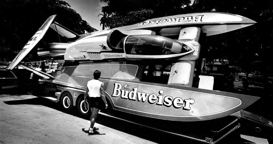 Joe Caimi looks at Miss Budweiser at the Miami Boat Show at the Coconut Grove Convention Center in 1986.