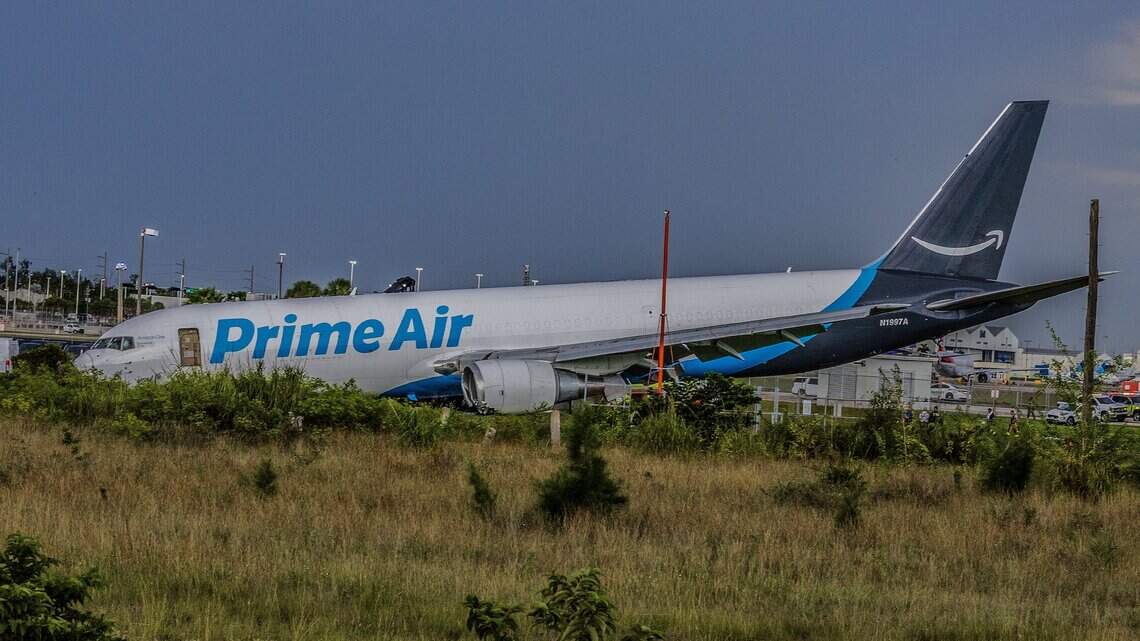 Former pilots weigh in on what may have caused cargo jet to overshoot MIA runway