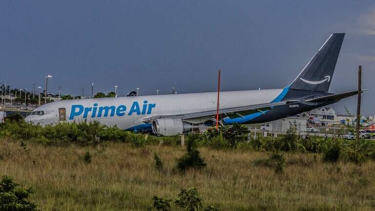 Former pilots weigh in on what may have caused cargo jet to overshoot MIA runway