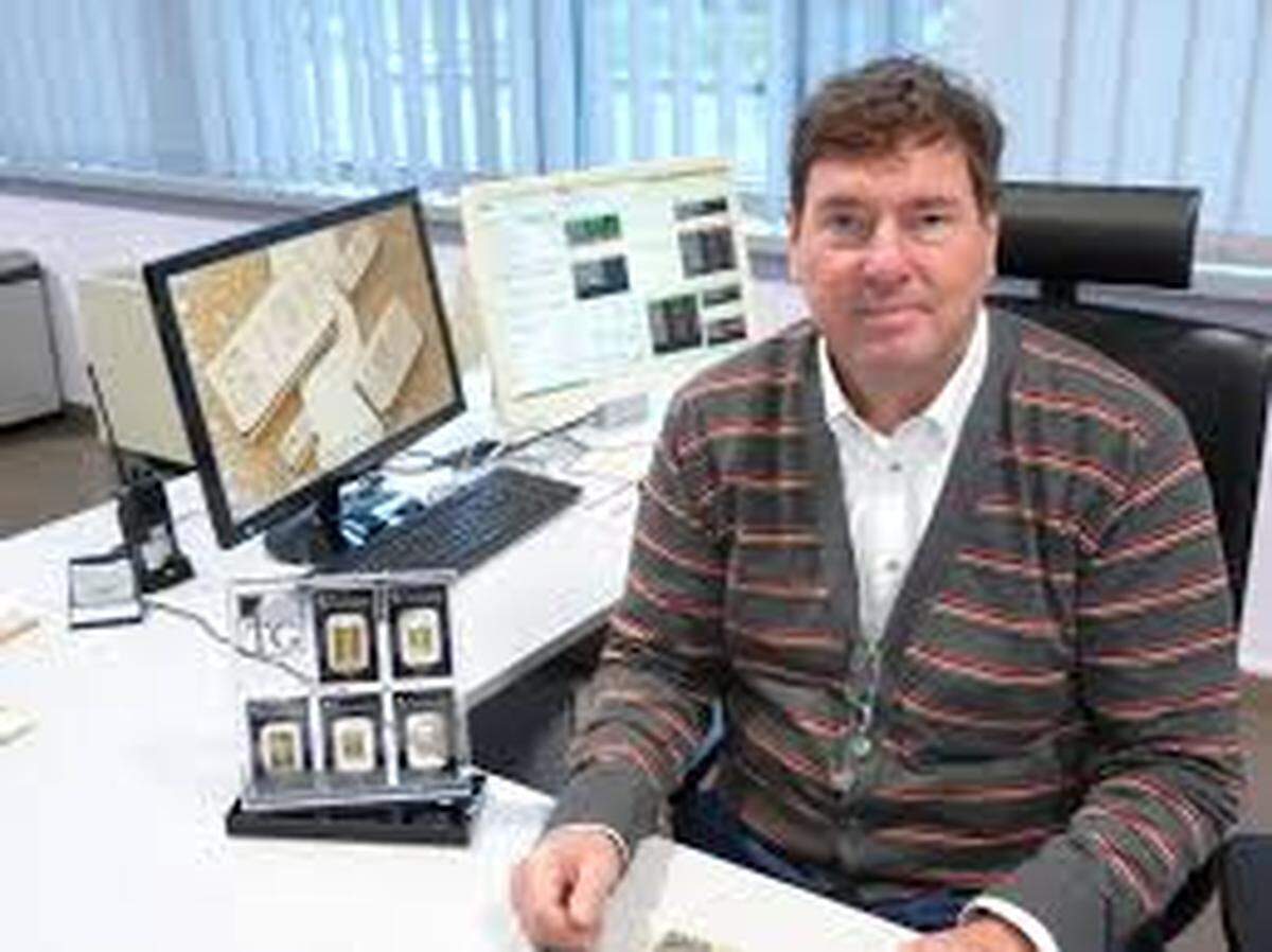 Alain Goetz, hermano menor de Sylvain Goetz, dirige la firma GoetzGold en Dubai. Una investigación determinó que GoetzGold compró 24 toneladas de oro al Banco Central de Venezuela en un período reciente de 12 meses. GoetzGold y Tony Goetz NV indican que son compañías separadas e independientes.