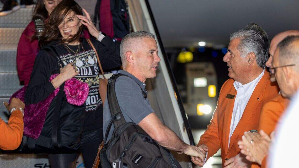 Florida State arrives for Orange Bowl ready to face Georgia with freshman starting at QB