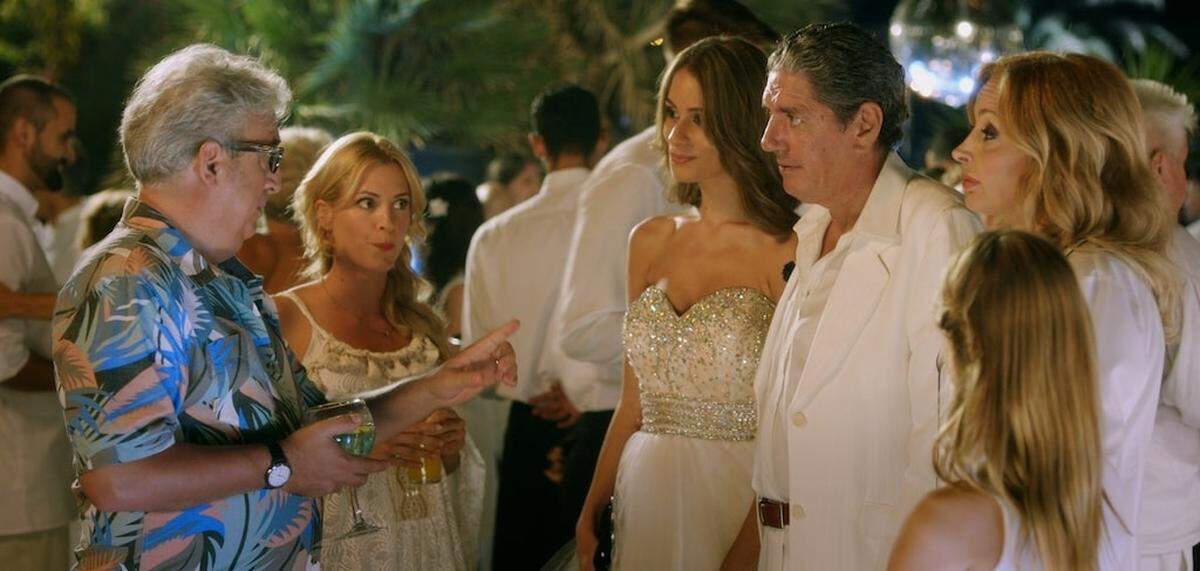A scene from the Spanish comedy “The Best Summer of My Life.”