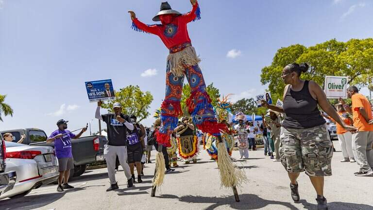 ‘A big block party’: Souls to the Polls celebrates early voting in Miami Gardens