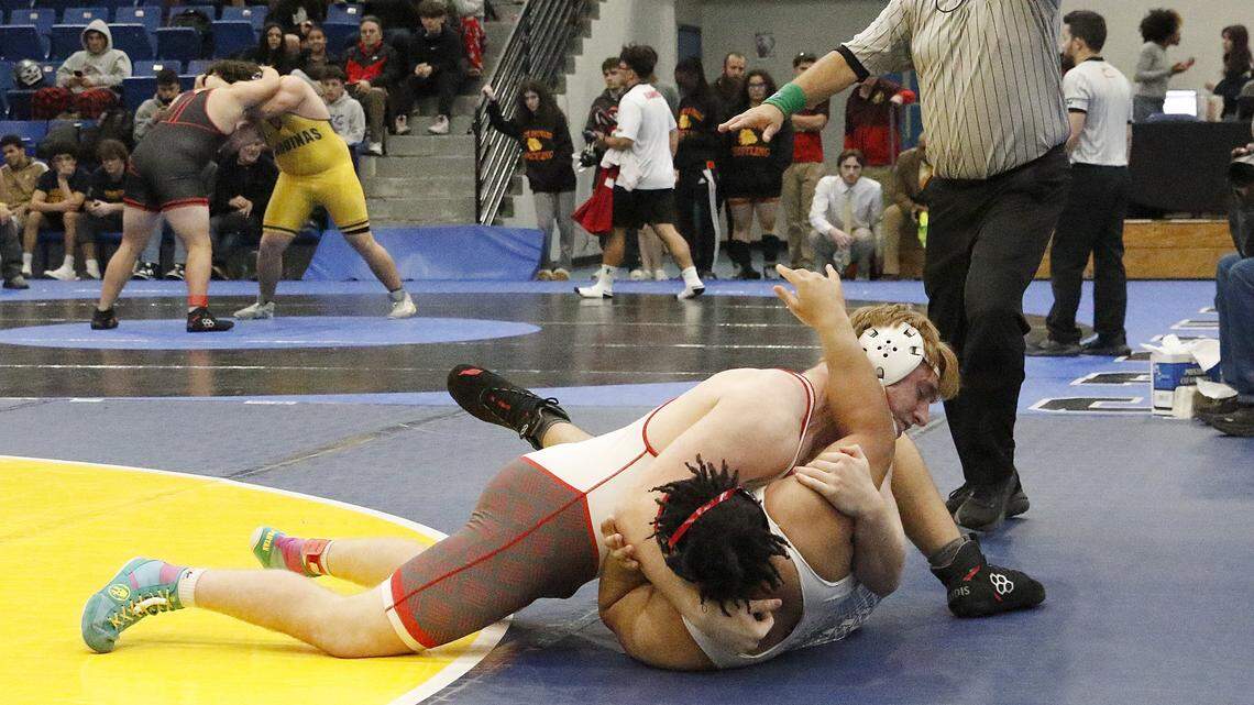 Poll: Vote for the Miami Herald High School Athlete of the Week (26)