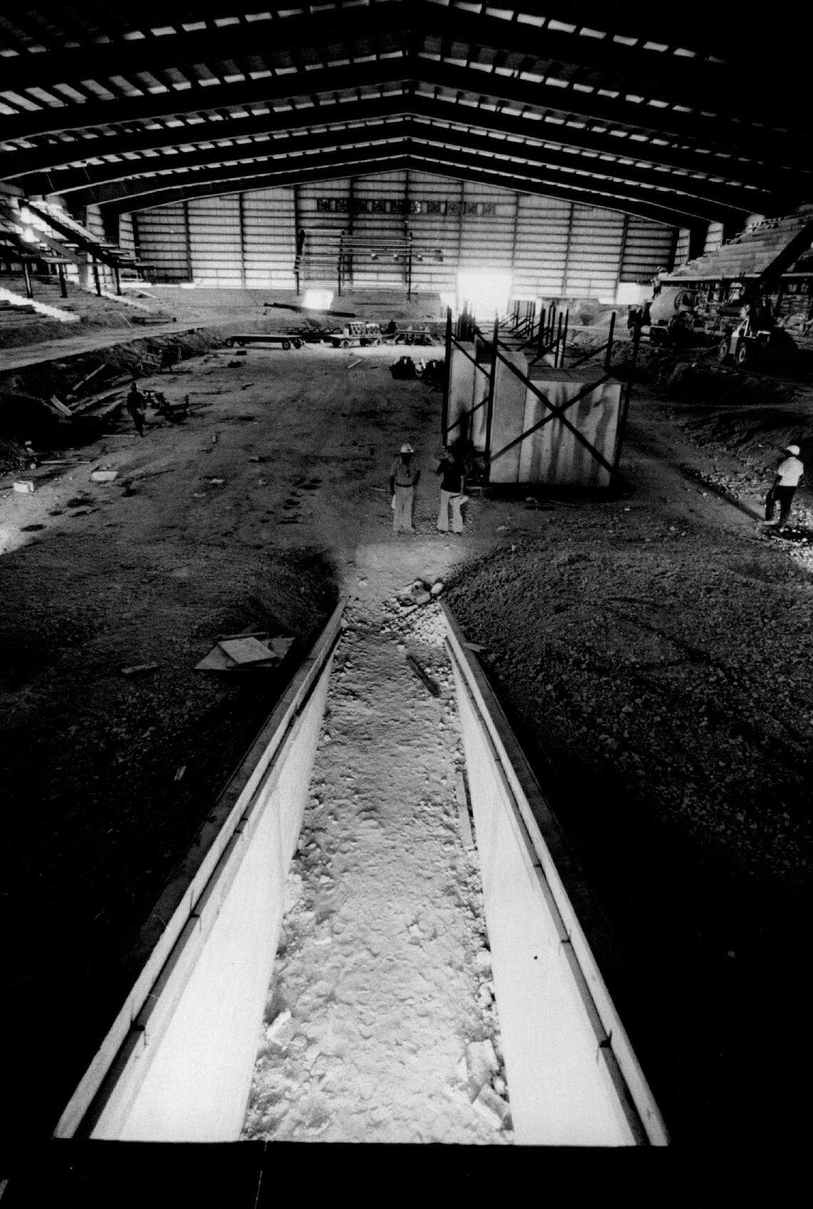 The inside of the Hollywood Sportatorium in 1975.