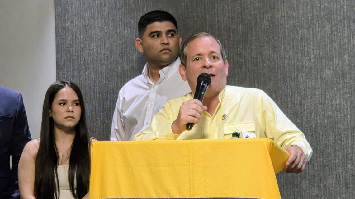 Exilio en Florida escucha llamado urgente de Guanipa sobre crisis venezolana