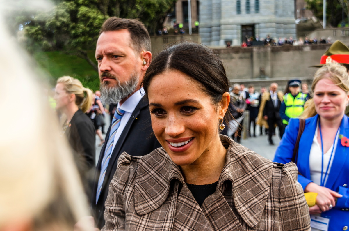 meghan markle at wellington war memorial