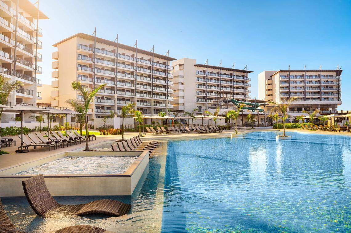 Dreams Estrella del Mar Mazatlán offers a gorgeous all-inclusive escape away from crowded resort zones.