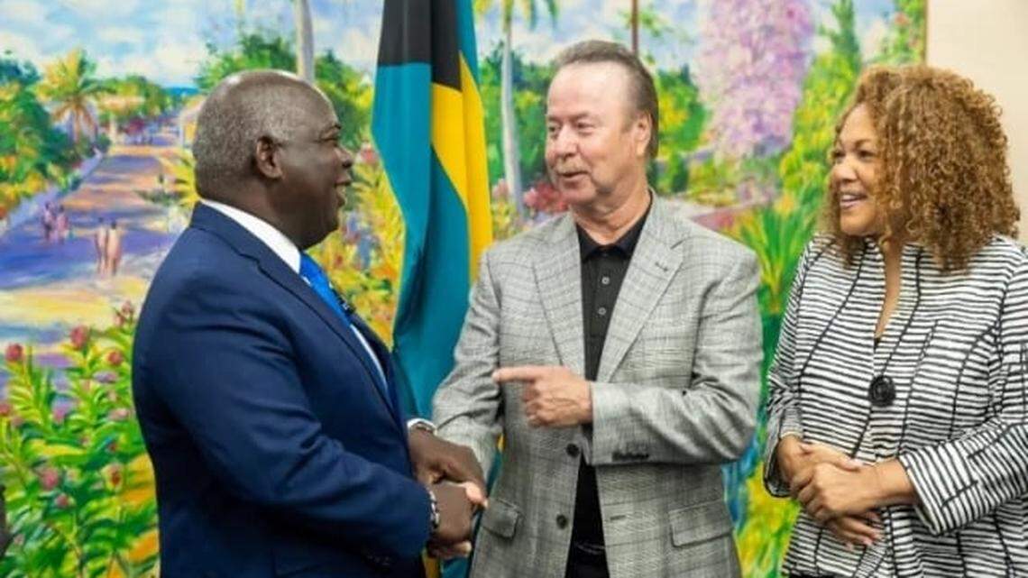 Danny and Yvonne Shelton are establishing themselves in The Bahamas community. Here, Bahamian Prime Minister Philip “Brave” Davis thanks the couple for donating Jaws of Life rescue equipment to the government for use on Long Island.