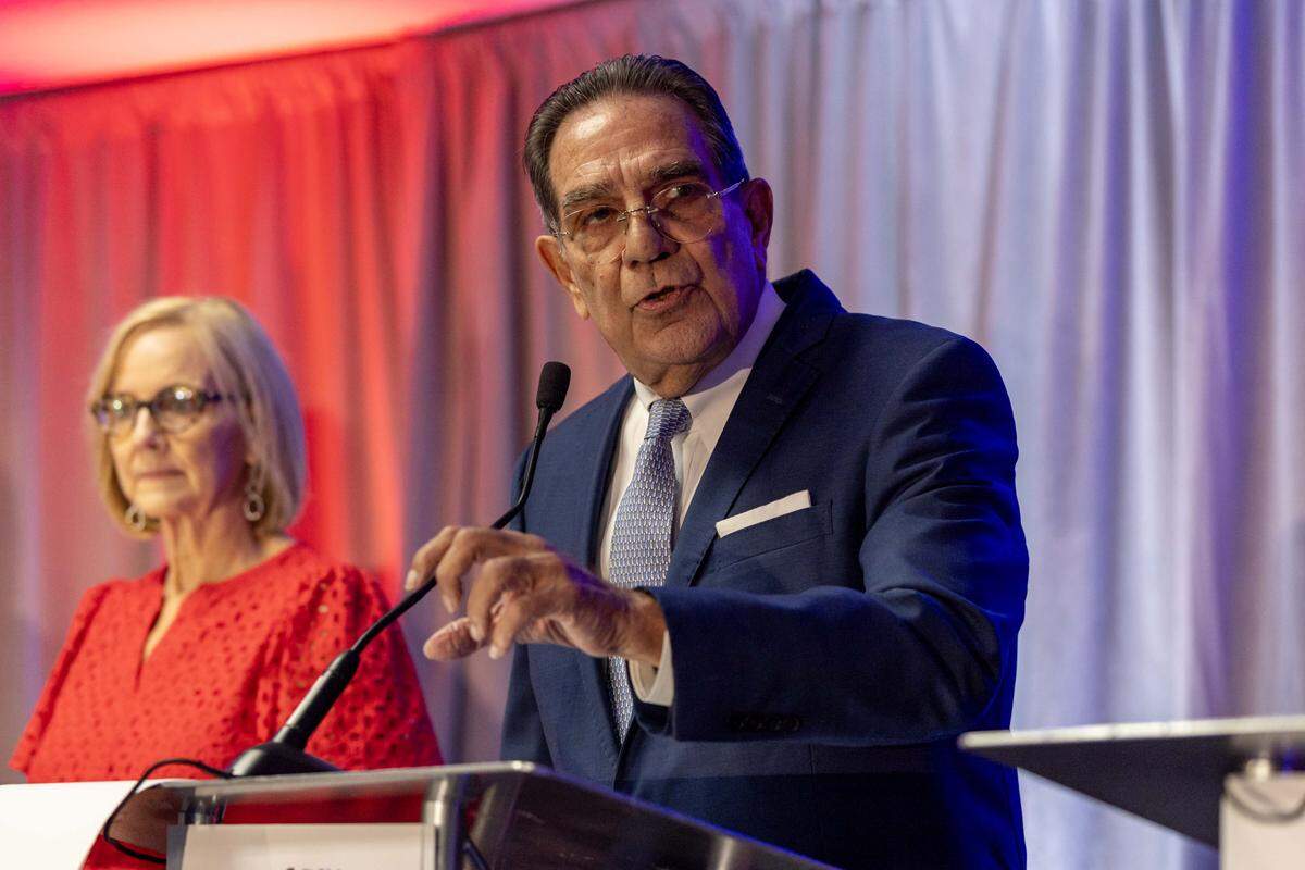Former Mayor Xavier Suarez speaks during a City of Miami mayoral debate hosted by the Downtown Neighbors Alliance at Hyatt Regency Miami on Tuesday, September 30, 2025, in Miami, Fla. Other candidates in attendance included Miami Commissioner Joe Carollo, former Commissioners Ken Russell and Alex Díaz de la Portilla, Miami-Dade Commissioner Eileen Higgins and former City Manager Emilio T. Gonzalez.
