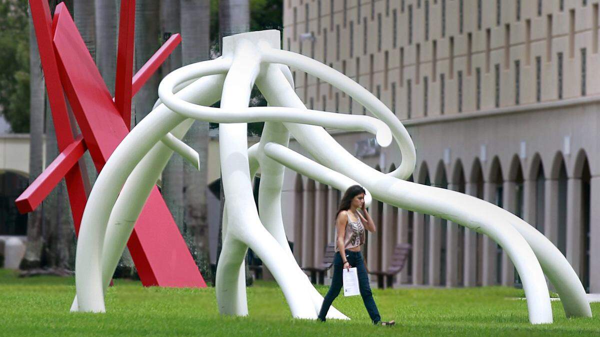 Florida International University announced that it will not investigate a conservative group’s leaked group chats which depicted racist and sexist jokes, citing free speech.